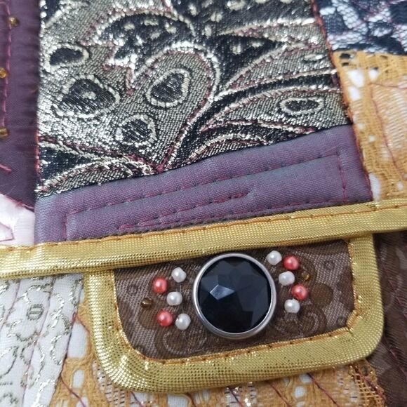 Beaded and Quilted Crossbody Bag - Picture 7 of 16